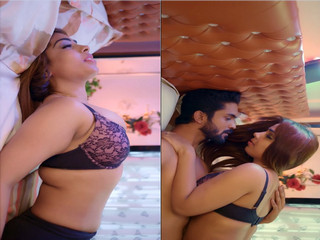 Desi Girl Shows her Boobs and Pussy